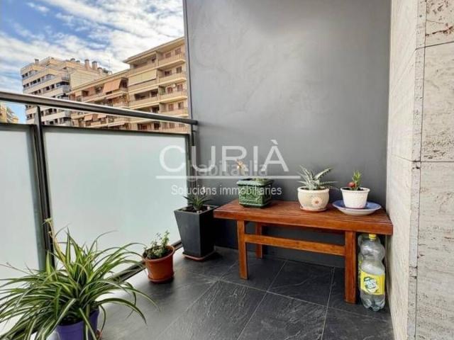 Piso en venta en Lleida, Instituts Universitat. VENTA DE PISO EN ESCORXADOR CON PARKING Y TRASTERO INCLUIDO. Pisos.