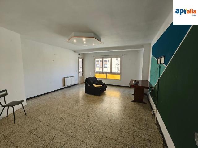 Piso en venta en Lleida, Príncep de Viana Clot Xalets Humbert Torres. Piso en venta en Lleida, 4 dormitorios. Pisos.