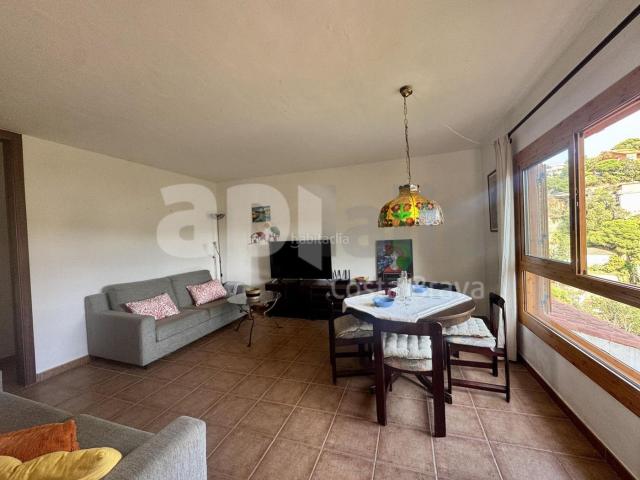 Piso en venta en Lloret de Mar, Canyelles Costa Brava. ENCANTADOR APARTAMENTO CON TERRAZA EN CALA CANYELLES, LLORET DE MAR COSTA BRAVA. Pisos Lloret de.