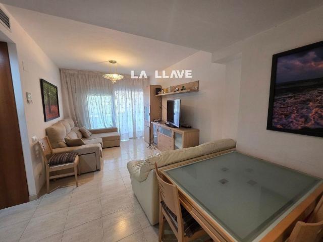 Piso en venta en Lloret de Mar, de 54 m² 2 habitaciones por 198.000