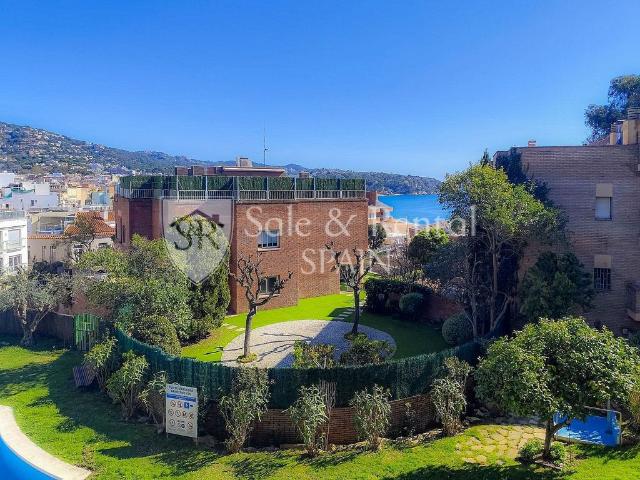 Piso en venta en Lloret de Mar, de 95 m² 2 habitaciones por 285.000