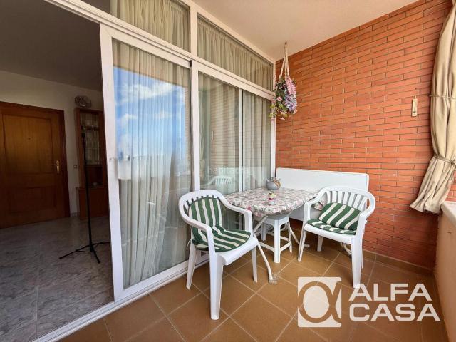 Piso en venta en Lloret de Mar, Fenals Costa Brava. Piso en venta Fenals, Lloret de Mar Parking, piscina y 300 m del mar. Pisos Lloret de.