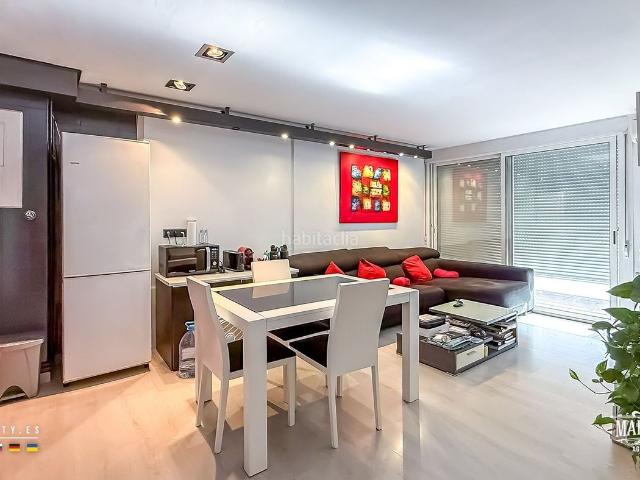 Piso en venta en Lloret de Mar, Fenals Costa Brava. Se vende piso grande, acogedor y soleado en Lloret de Mar, a solo 50 metros de la playa. Pisos Lloret de.