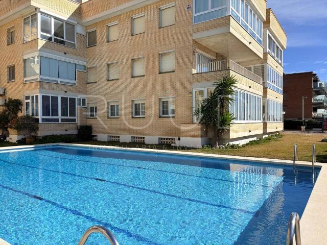 Piso en Venta en Lluminetes