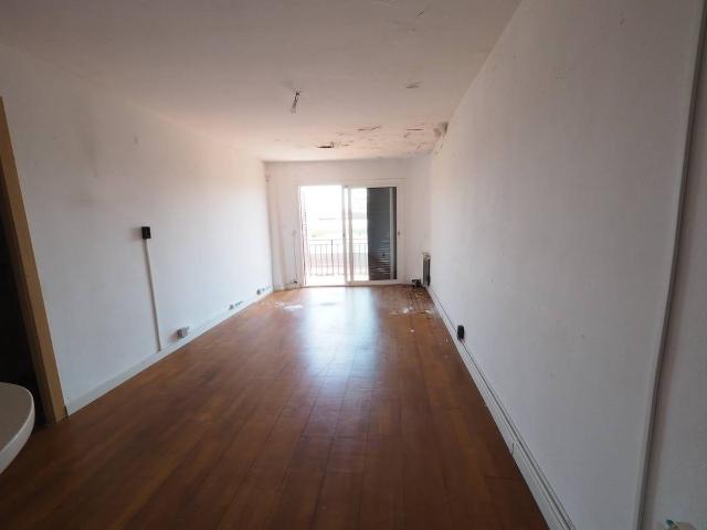 Piso en Venta en Lluminetes