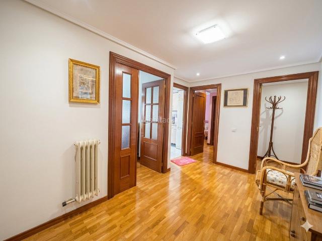 Piso en venta en Logroño, Cascajos Piqueras. Piso en venta en Cascajos, 3 dormitorios. Pisos.