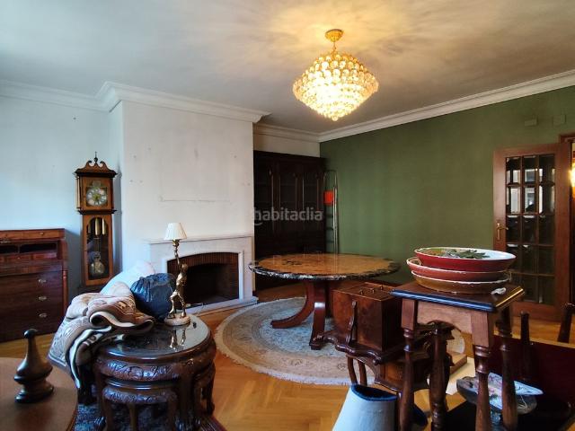 Piso en venta en Logroño, Gran Via. Bonito piso en venta con garaje en calle Gran Vía Logroño. Pisos.