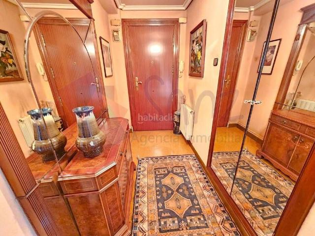 Piso en venta en Logroño, Gran Via. EXCLUSIVA EN SANZ. 3 dormitorios, María Teresa Gil de Gárate junto a Pérez Galdós. Pisos.