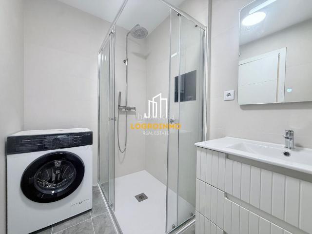 Piso en venta en Logroño, Gran Via. Piso en venta en Avenida Colón, Logroño En EXCLUSIVA. Pisos.