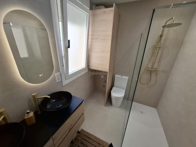 Piso en venta en Logroño, Gran Via. Venta de Piso totalmente reformado en Calle Teresa Gil de Gárate de Logroño. Pisos.