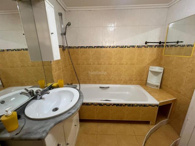 Piso en venta en Logroño, Juzgados. EXCLUSIVA OCASION Y NOVEDAD EN REY PASTOR JUNTO A PEREZ GALDOS 3 HABITACIONES 2 BAÑOS EXTERIOR CALEFACCION. Pisos.