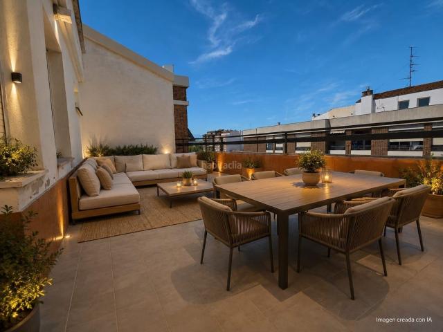 Ático en venta en Logroño, Jesuitas. Exclusivo ático de 167 m con gran terraza, garaje para dos coches y trastero en el centro de Logroño. Áticos.