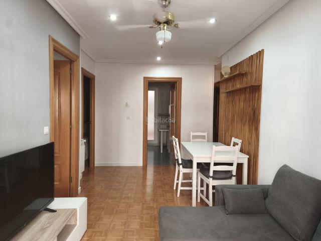 Piso en venta en Logroño, Jesuitas. Piso de 3 habitaciones en el centro para entra a vivir. Pisos.