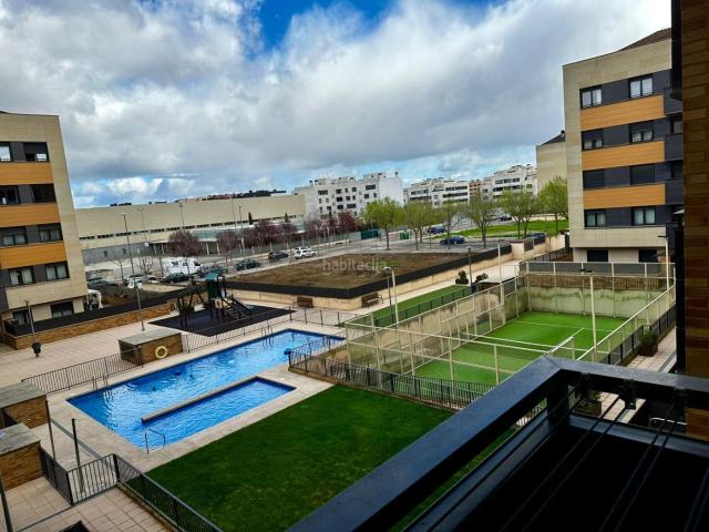 Piso en venta en Logroño, La Cava Fardachón. oportunidad guindalera 3 habitaciones 2 baños garaje y trastero zona privada posibilidad de otra 2º plaza garaje y trastero por 20. Pisos.