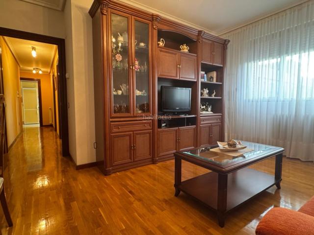 Piso en venta en Logroño, Portillejo Valdegastea. Impecable apartamento de 2 habitaciones y 1 baño con en Logroño. Pisos.