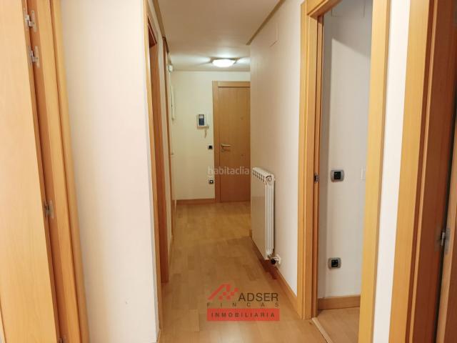 Piso en venta en Logroño, San Adrián. ADSER FINCAS PRESENTA APARTAMENTO EN PARQUE LAS GAUNAS,DOS PLAZAS DE GARAJE Y TRASTERO. Pisos.