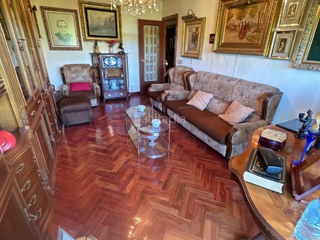 Piso en venta en Logroño, San Millán Ayuntamiento. EXCLUSIVA OPORTUNIDAD ÚNICA EN EL CENTRO DE LOGROÑO! AVENIDA CONSTITUCIÓN · 90 m² · 180.000 ¡VIVE EN EL CENTRO O INVIERTE CON É. Pisos.
