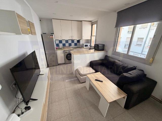 Piso en venta en Logroño, San Millán Ayuntamiento. Exclusiva! PISO EN VENTA EN LA CALLE OYON. Pisos.