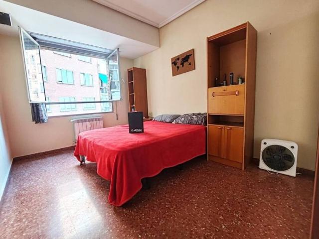 Piso en Venta en Logroño