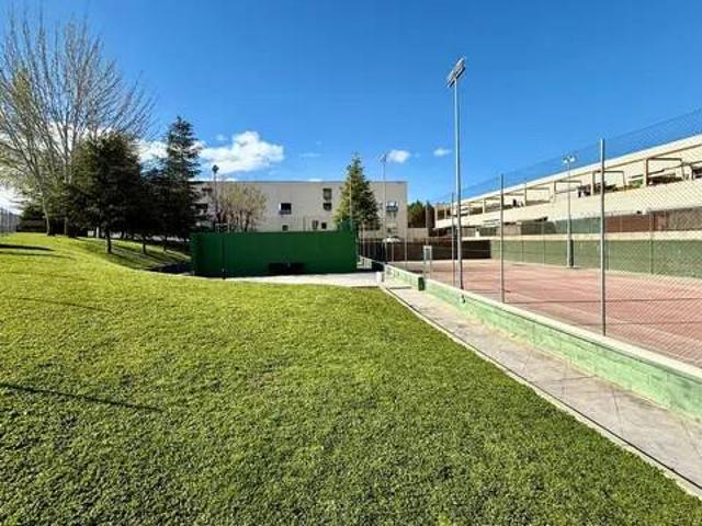 Piso en Venta en Loeches
