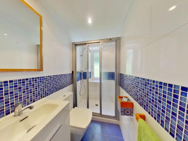 Piso en venta en Loiu. Luminoso Piso Reformado con Vistas al Pagasarri en Larraskitu. Pisos.