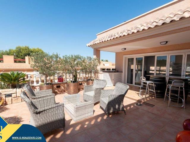 Piso en Venta en Lomas de Cabo Roig Los Dolses