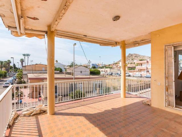 Piso en Venta en Los Urrutias