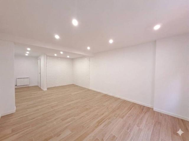 Piso en Venta en Los Vadillos R. Sanitaria Pozanos