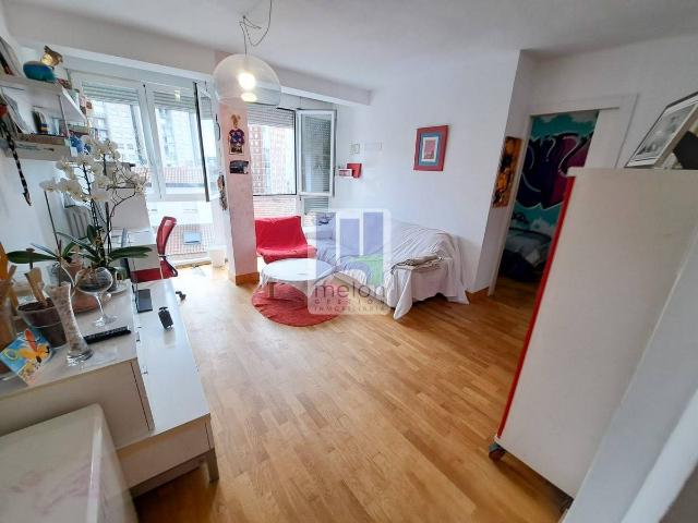 Piso en Venta en Los Vadillos R. Sanitaria Pozanos