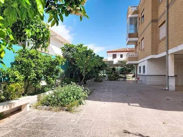 Piso en Venta en Los Alcázares
