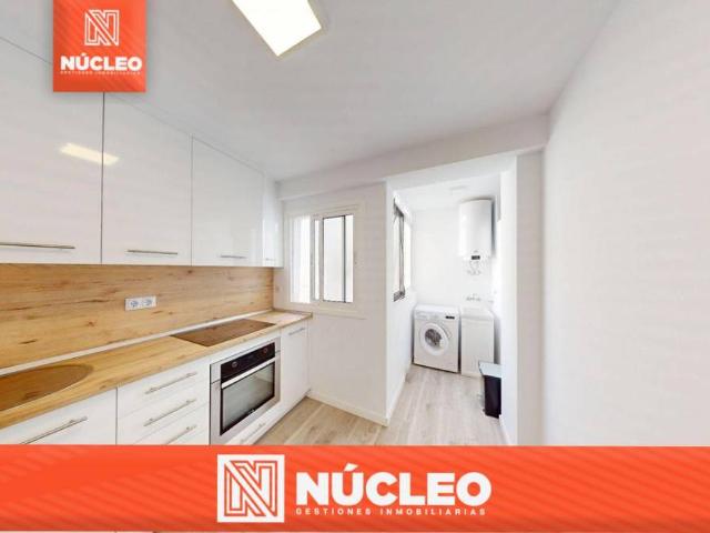 Piso en Venta en Los Ángeles Cruz de Caravaca