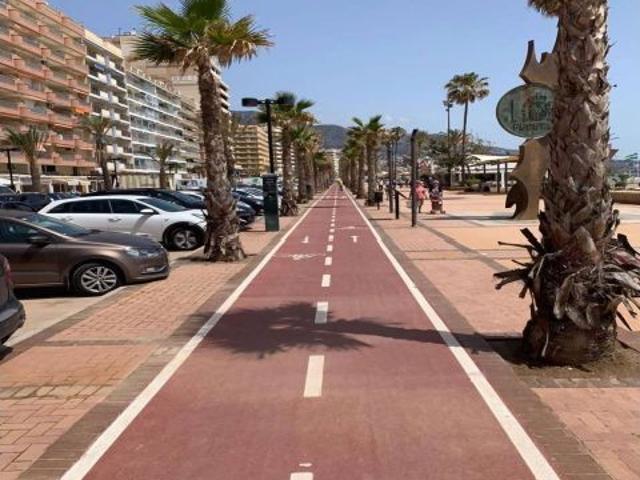 Piso en venta en Los Boliches paseo