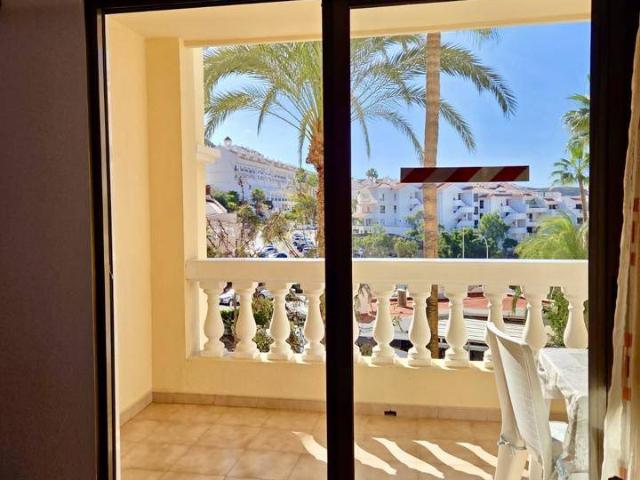 Piso en Venta en Los Cristianos