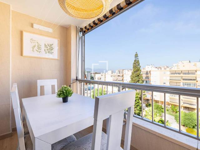 Piso en Venta en Los Guindos Parque Mediterráneo Santa Paula