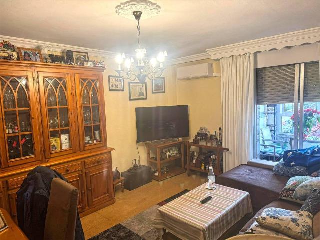 Piso en Venta en Los Jardines de Marbella La Ermita