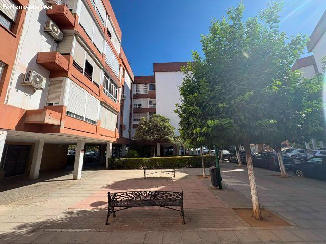 Piso en Venta en Los Sevillanos, Sevilla