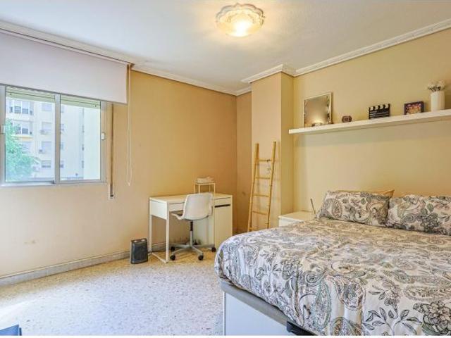 Piso en Venta en Los Sevillanos, Sevilla