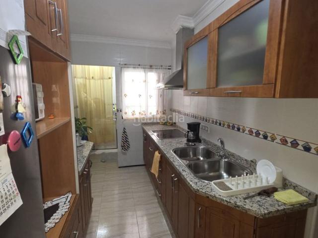Piso en venta en Lora del Río. Piso en venta en Lora Del Río, 2 dormitorios. Pisos Lora del.