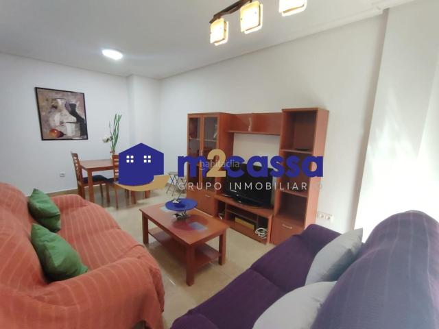 Piso en venta en Lorca, Santiago. MARAVILLOSO PISO CON GARAJE Y LISTO PARA ENTRAR A VIVIR EN AVENIDA EUROPA. Pisos.