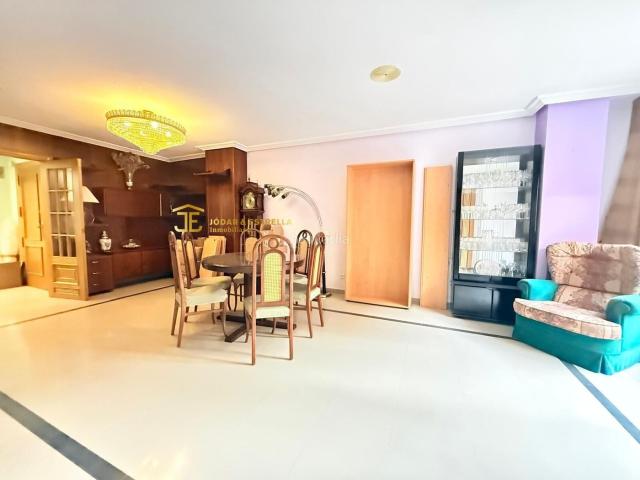 Piso en venta en Lorca, Santiago. AMPLIO PISO EN AVENIDA JUAN CARLOS I. Pisos.
