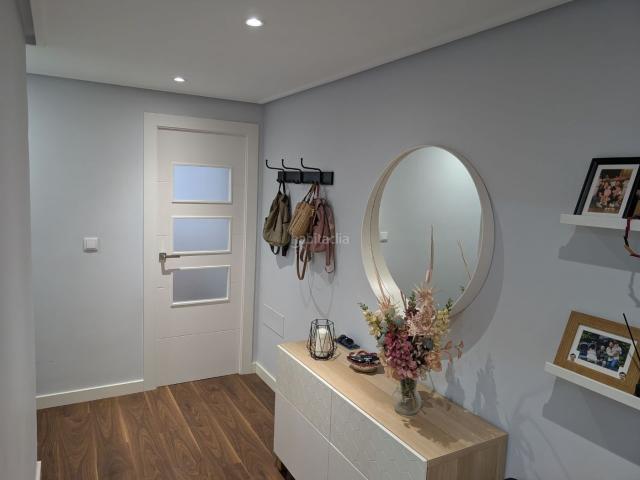 Piso en venta en Lorquí. Piso céntrico reformado, 3 hab, garaje y patio privado de 20m2. Pisos.