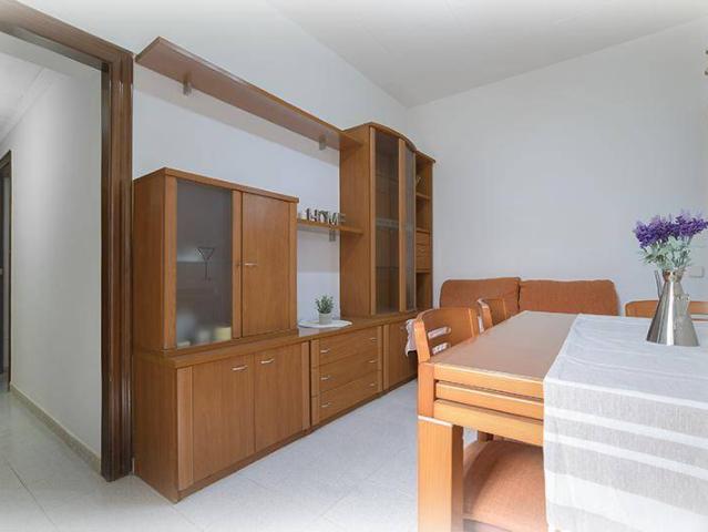Piso en Venta en Pubilla Cases