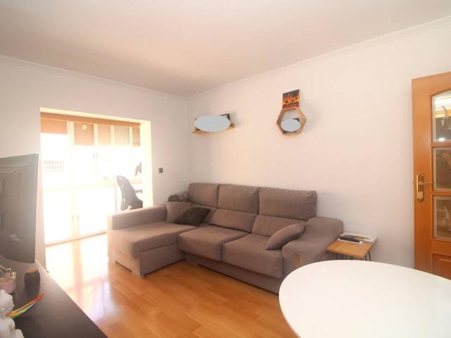Piso en Venta en Pubilla Cases