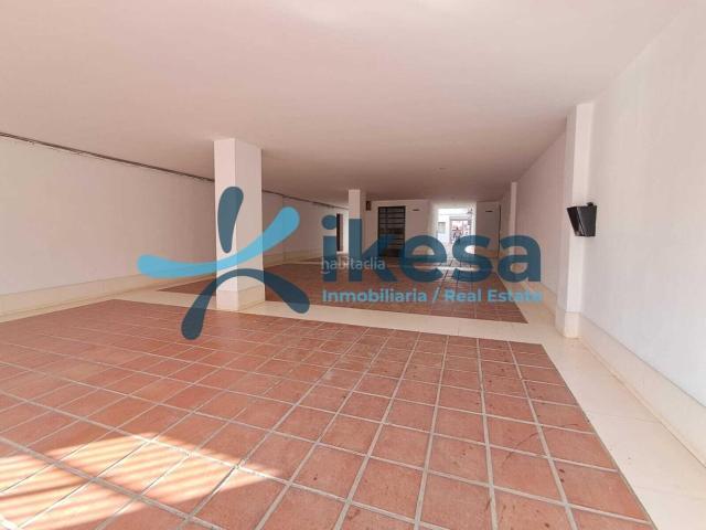 Piso en venta en Puente Genil. Piso en venta en edificio Las Rosas. Pisos Puente.