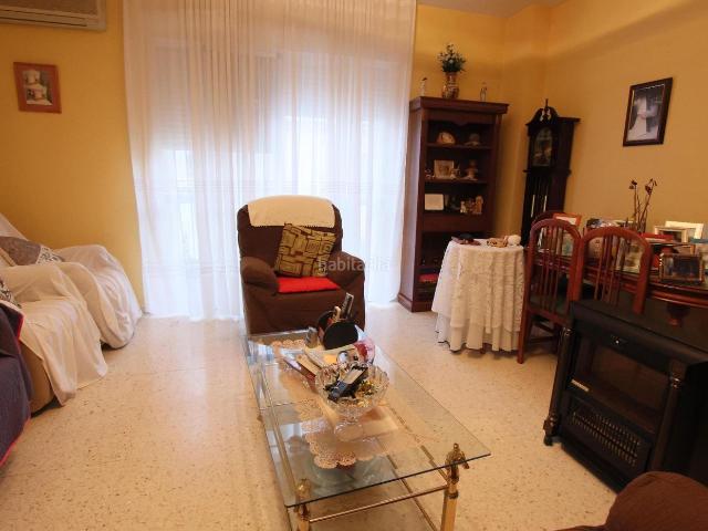 Piso en venta en Puebla de la Calzada. PISO CON GARAJE Y TRASTERO EN PUEBLA DE LA CALZADA. Pisos Puebla de la.