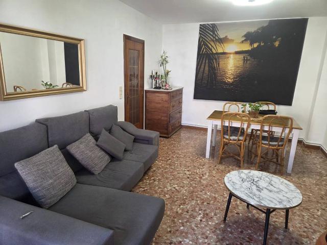 Piso en Venta en Pueblo