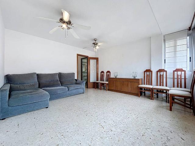 Piso en Venta en Pueblo Urbanizaciones