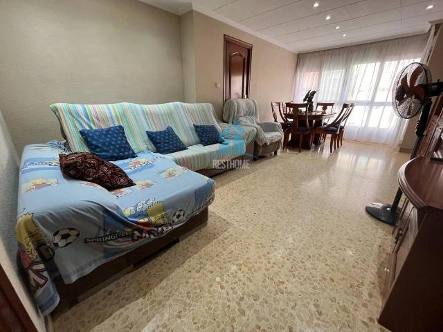 Piso en Venta en Pueblo de Cullera