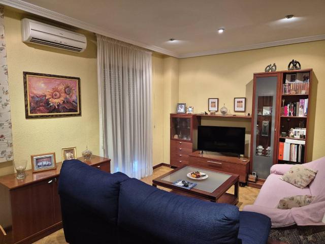 Piso en Venta en Puerta de Cuartos Avda. de Portugal
