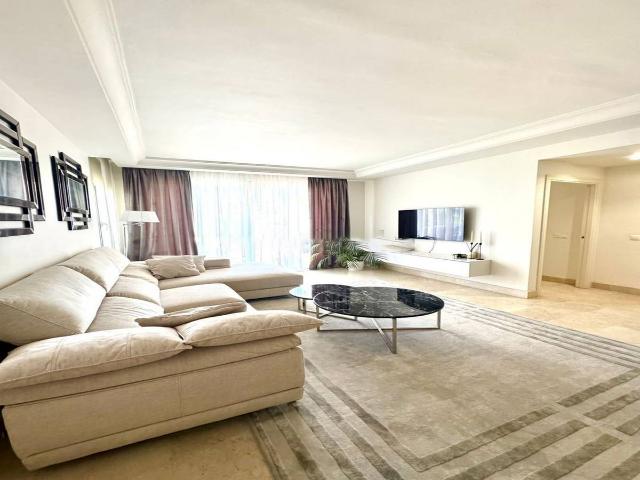 Piso en Venta en Puerto Banús